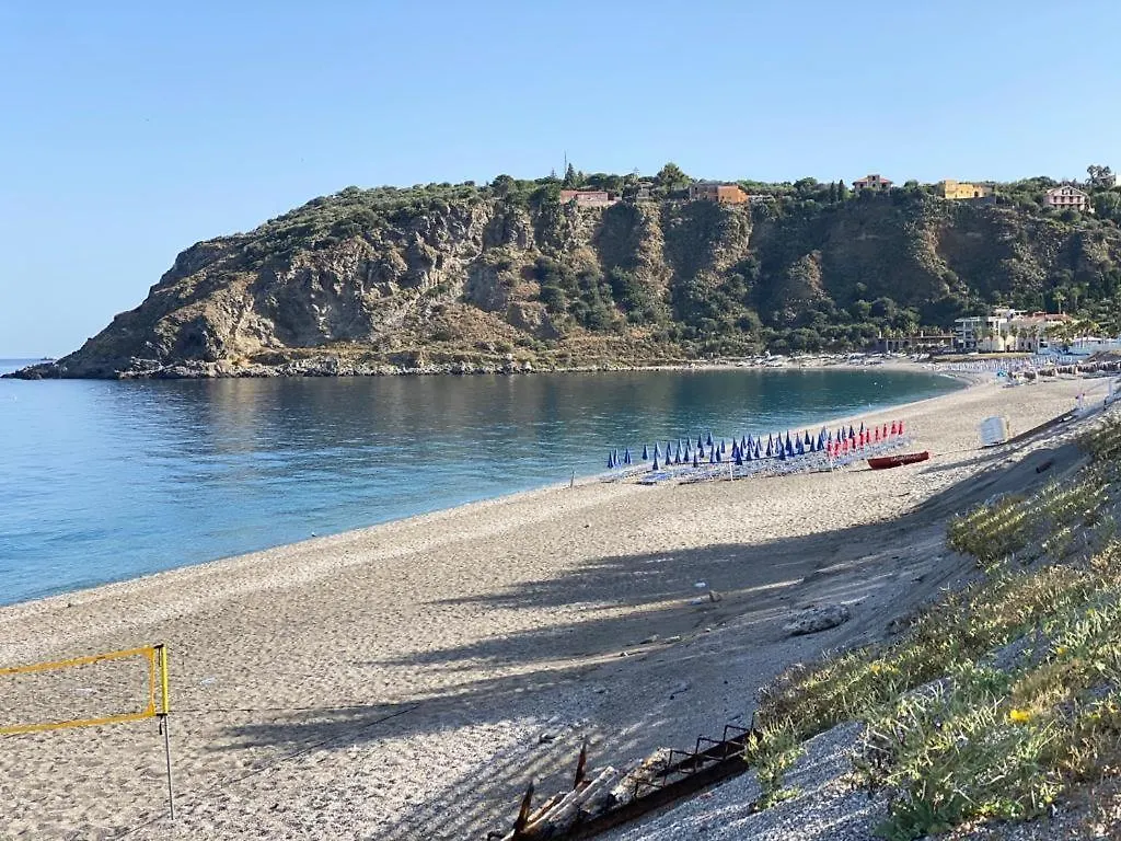 A Casa Di Papa By Holiday World Milazzo Apartment